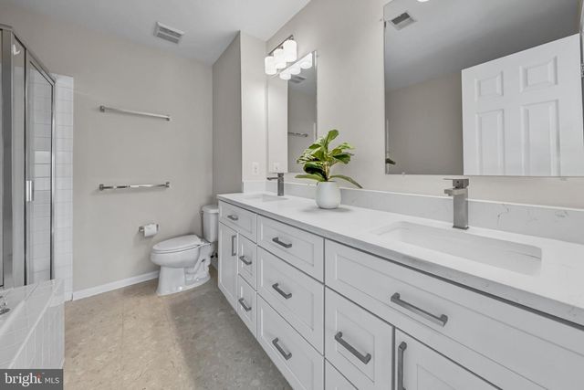 43788 VIRGINIA MANOR TER, Ashburn, VA 20148