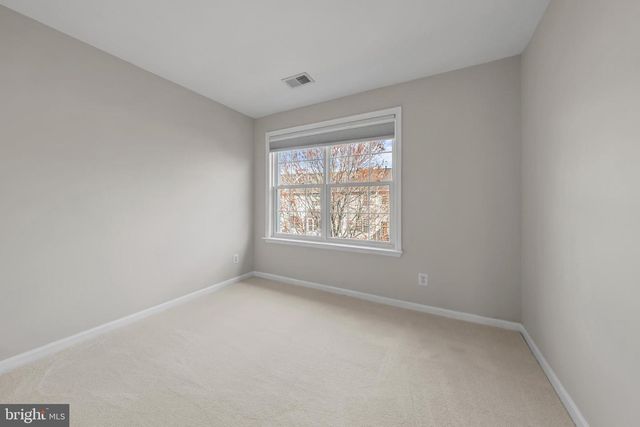 43788 VIRGINIA MANOR TER, Ashburn, VA 20148
