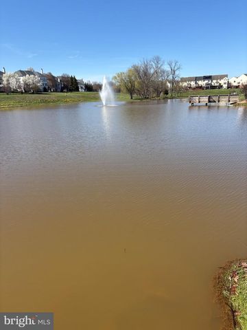 43788 VIRGINIA MANOR TER, Ashburn, VA 20148