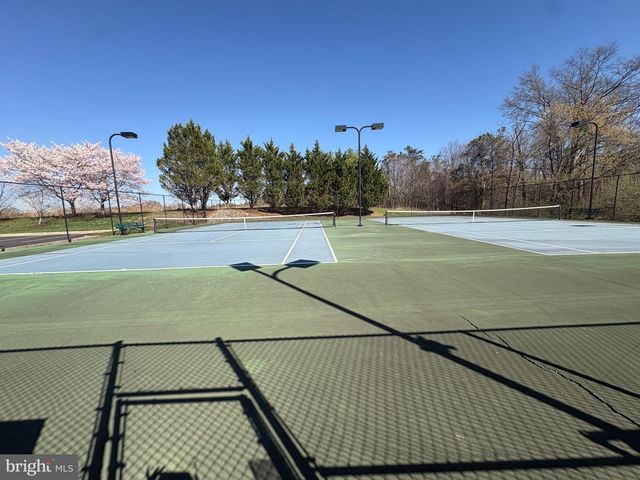 43788 VIRGINIA MANOR TER, Ashburn, VA 20148