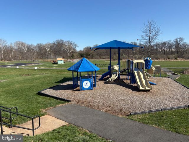 43788 VIRGINIA MANOR TER, Ashburn, VA 20148