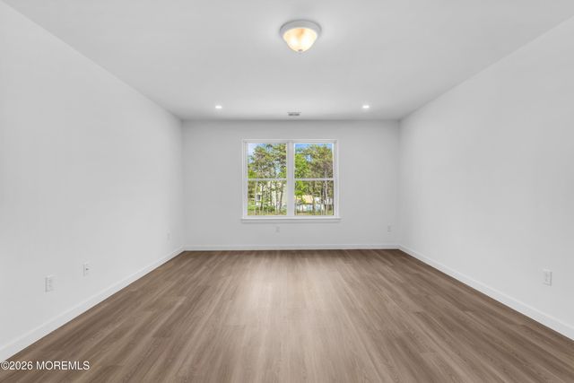 389 Southern Boulevard, Bayville, NJ 08721