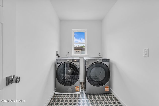 389 Southern Boulevard, Bayville, NJ 08721