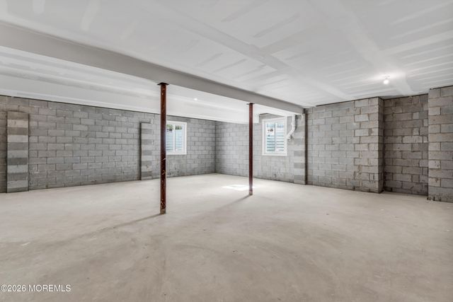 389 Southern Boulevard, Bayville, NJ 08721