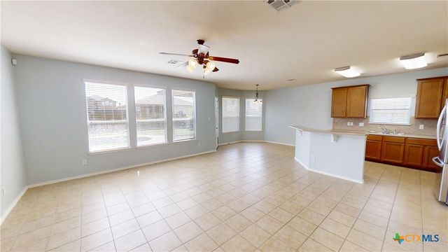 1904 Griffin Drive, Copperas Cove, TX 76522