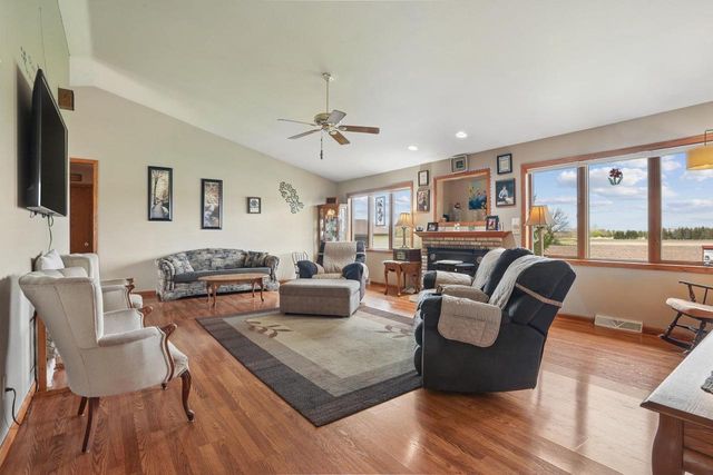 W2150 CROSSTOWN ROAD, Hilbert, WI 54129