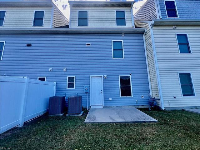 5804 Miss Coral CT, Virginia Beach, VA 23462