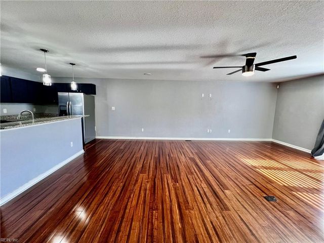 5804 Miss Coral CT, Virginia Beach, VA 23462