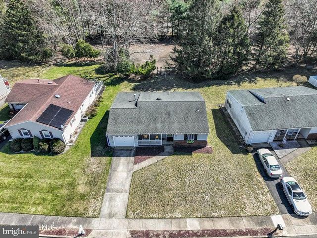 113 GEORGETOWN RD, Toms River, NJ 08757