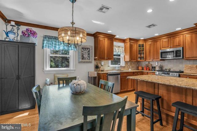 113 GEORGETOWN RD, Toms River, NJ 08757