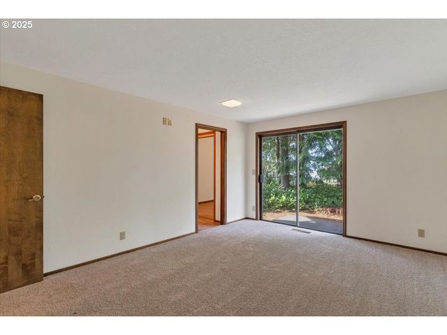 2520 S CRESTLINE Dr, Waldport, OR 97394