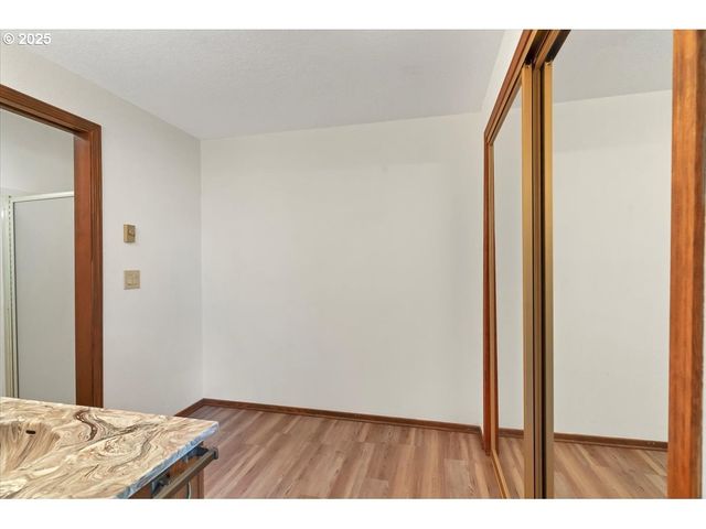 2520 S CRESTLINE Dr, Waldport, OR 97394