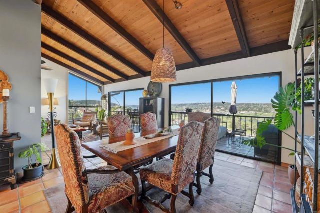 2414 Sacada Circle A, Carlsbad, CA 92009