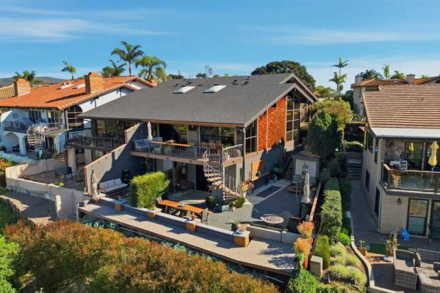 2414 Sacada Circle A, Carlsbad, CA 92009