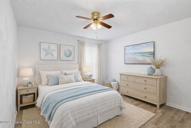 152 Greenbrier Avenue NW, Palm Bay, FL 32907