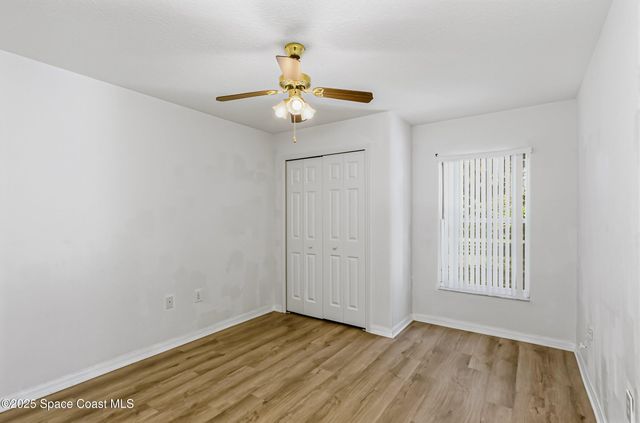 152 Greenbrier Avenue NW, Palm Bay, FL 32907
