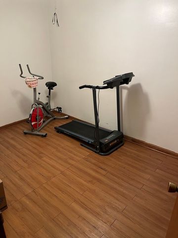 13515 S Baltimore Avenue, Chicago, IL 60633