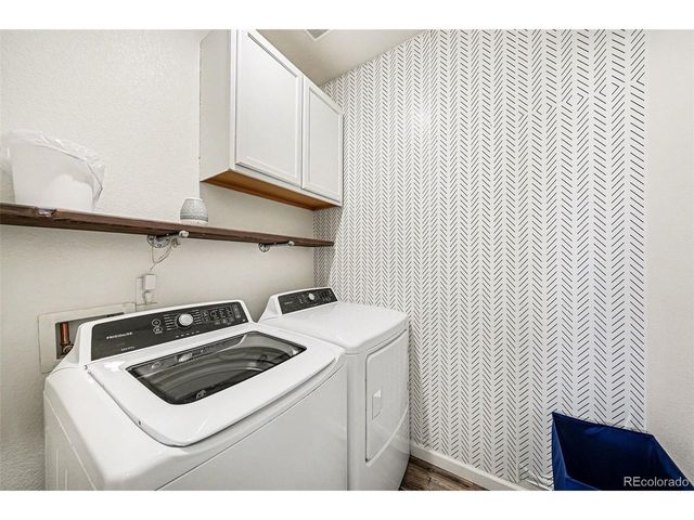 910 Pierson Ct, Windsor, CO 80550