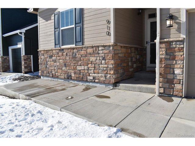 910 Pierson Ct, Windsor, CO 80550