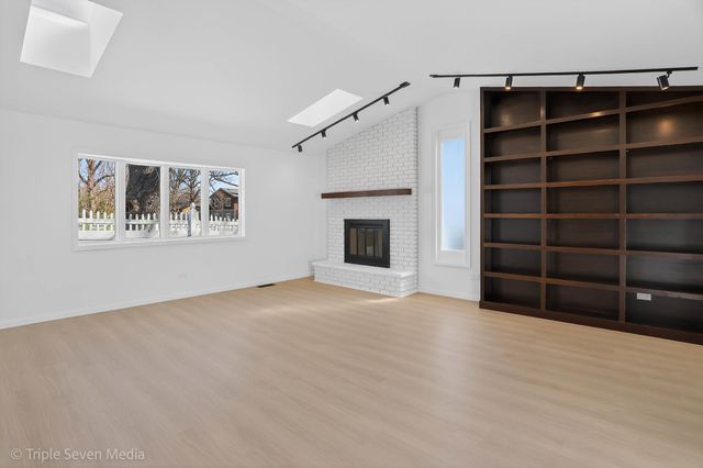 22509 Mission Drive, Richton Park, IL 60471