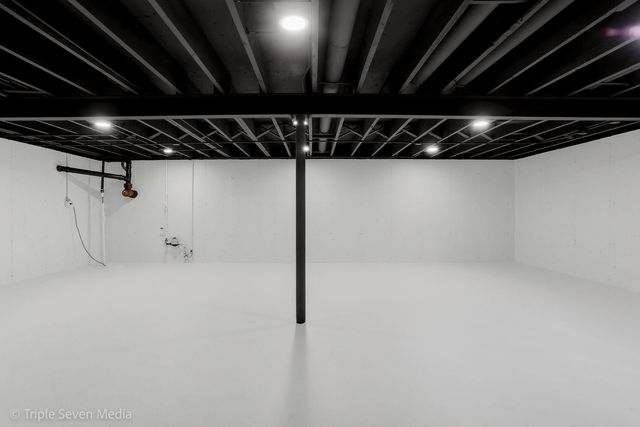 22509 Mission Drive, Richton Park, IL 60471