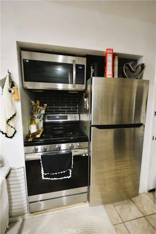 1214 S Sultana, Ontario, CA 91761