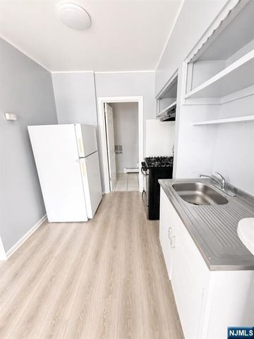 55 Hopper Street 2, Prospect Park, NJ 07508