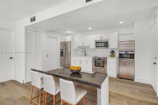 2443 NW 55th St, Miami, FL 33142