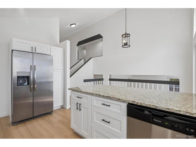 1156 S Rifle Cir, Aurora, CO 80017