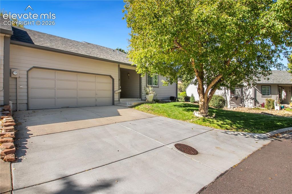 120 Cobblestone Drive, Colorado Springs, CO 80906 — photo 3