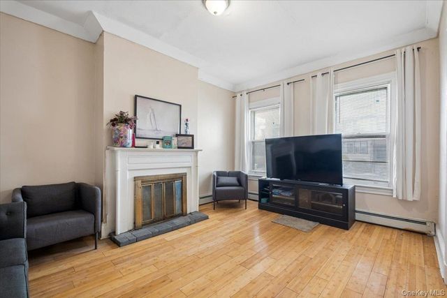 333 S 7th Avenue, Mount Vernon, NY 10550