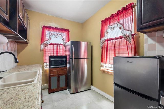 333 S 7th Avenue, Mount Vernon, NY 10550