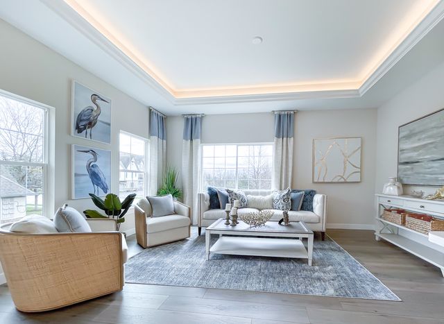 245 Regency Court E, Wauconda, IL 60084