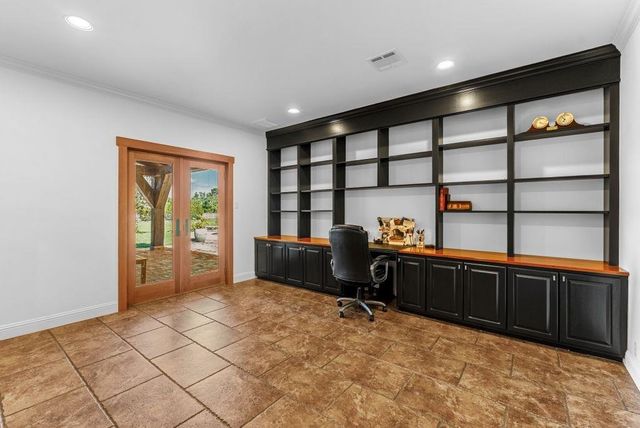 3141 Miller Lane, Lake Charles, LA 70605