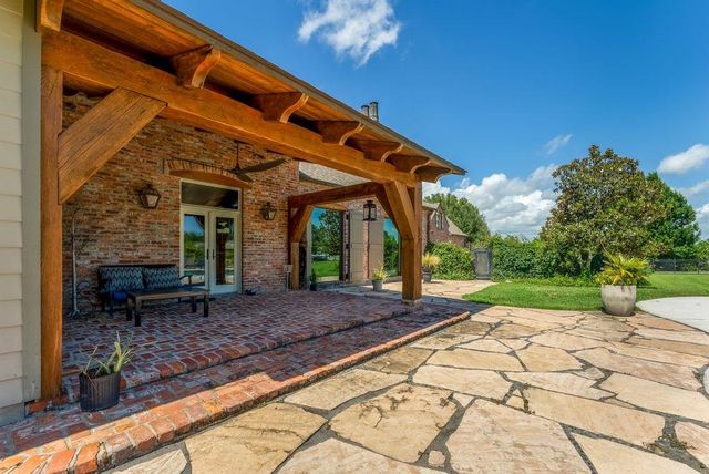 3141 Miller Lane, Lake Charles, LA 70605