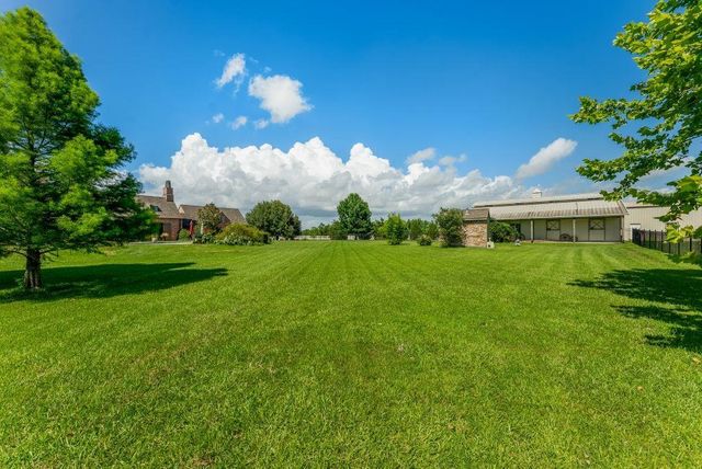 3141 Miller Lane, Lake Charles, LA 70605
