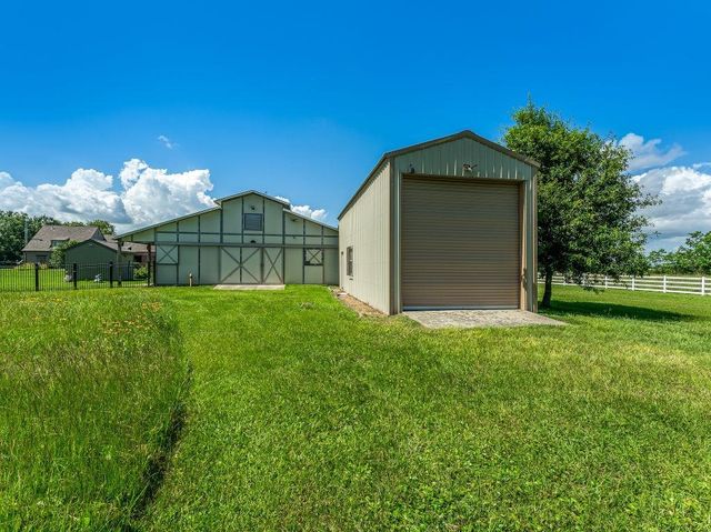 3141 Miller Lane, Lake Charles, LA 70605