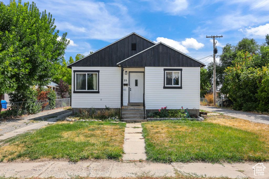 25 W 400 S, Tremonton, UT 84337