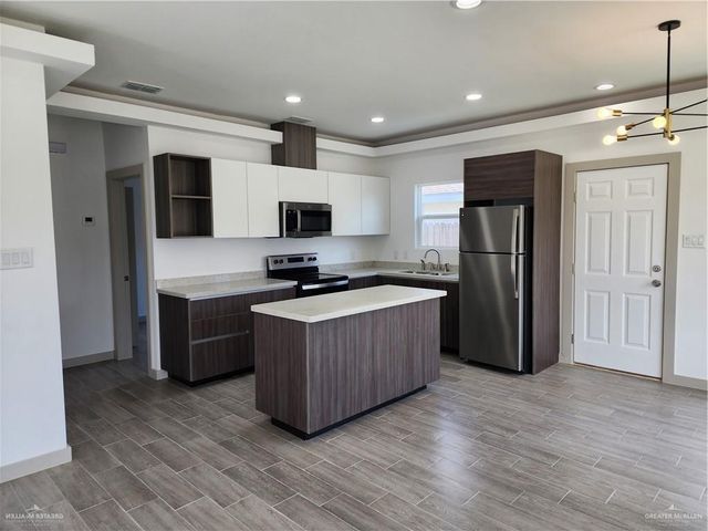 3600 Frio Avenue 2, Mcallen, TX 78504