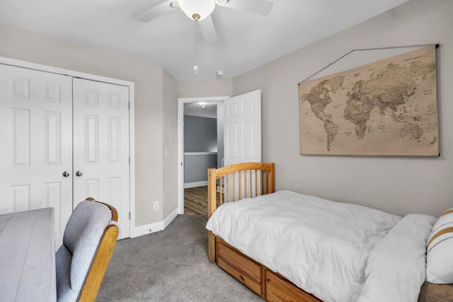 1715 Old Drakes Creek Rd, Hendersonville, TN 37075