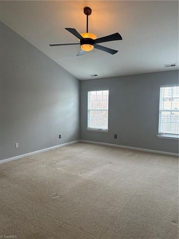 828 jennifer Lane, High Point, NC 27265