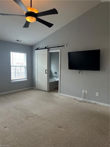 828 jennifer Lane, High Point, NC 27265