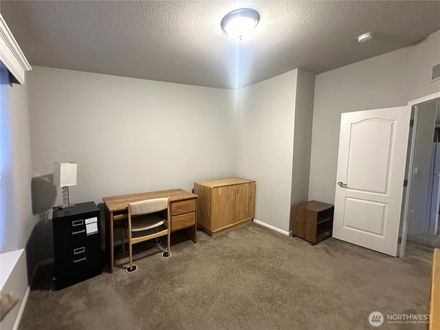 32110 T Pl, Ocean Park, WA 98640