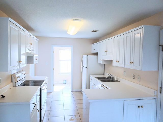 3411 Essex Place, Hephzibah, GA 30815