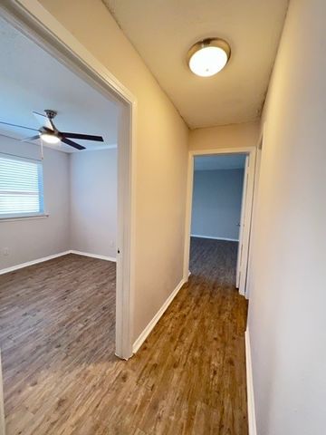 8928 Greenmound Avenue, Dallas, TX 75227