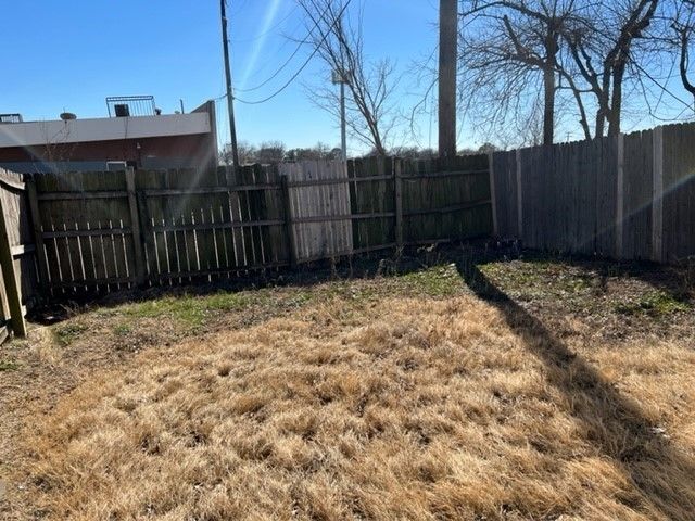 8928 Greenmound Avenue, Dallas, TX 75227