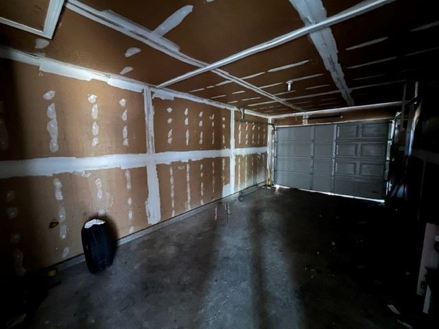 8928 Greenmound Avenue, Dallas, TX 75227