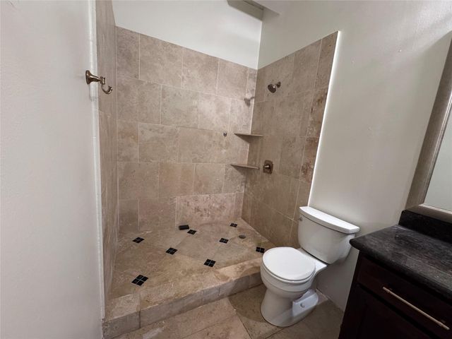 705 Main Street 305, Houston, TX 77002