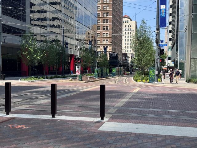705 Main Street 305, Houston, TX 77002