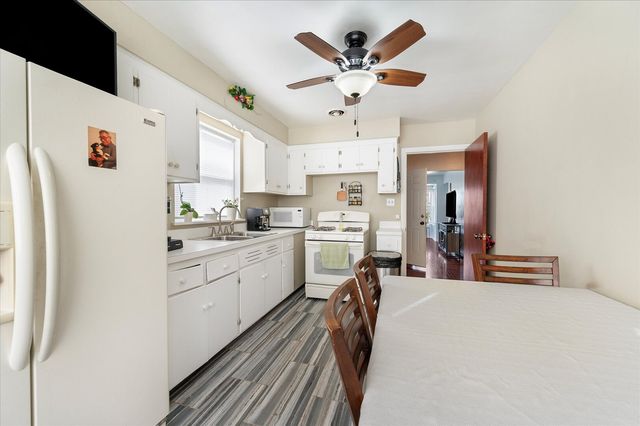 1815 N 22nd Avenue, Melrose Park, IL 60160